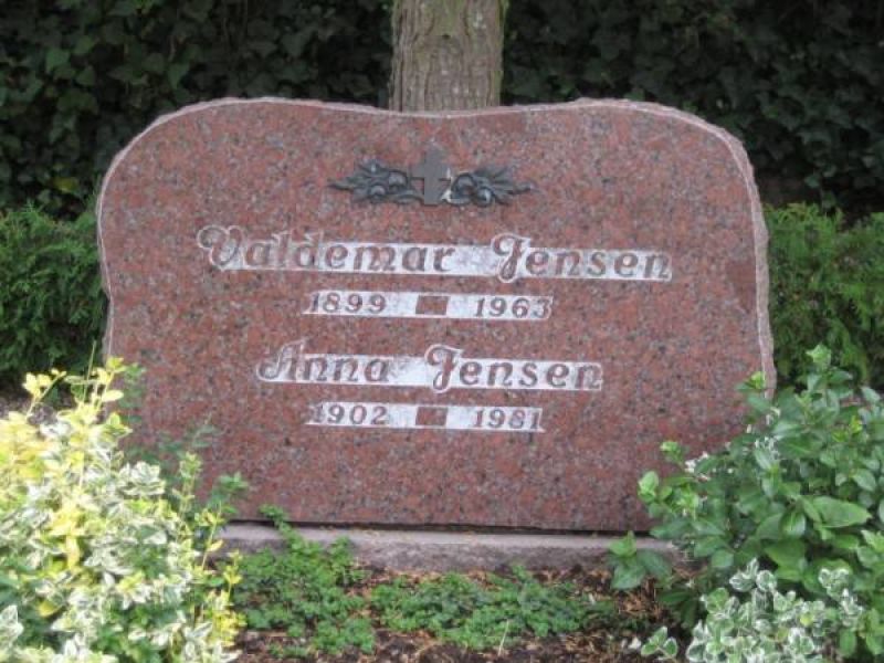 Anna Jensen   .jpg
